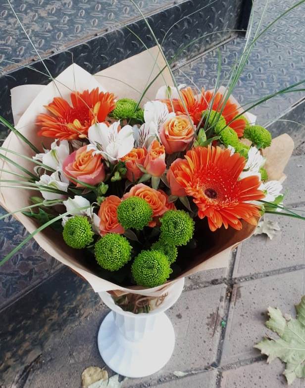 Букет цветов из: Герберы, Хризантемы, Альстромерии и Розы в Суханово