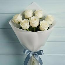 Букет 7 Белых роз Эдлесс Лав в Суханово