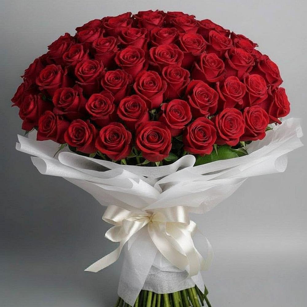 Букет 101 Красная роза Блэк Мэджик в Суханово