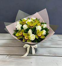 Букет цветов из:  Орхидеи и Розы в Суханово