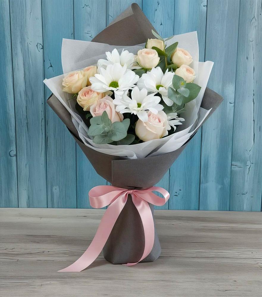 Букет цветов из: Хризантемы и Розы в Суханово