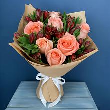 Букет цветов из:  Розы и Альстромерии в Суханово