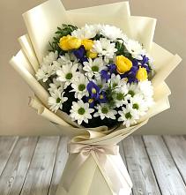 Букет цветов из:  Ирисы, Хризантемы и Розы #REPLACE_PRED# Суханово
