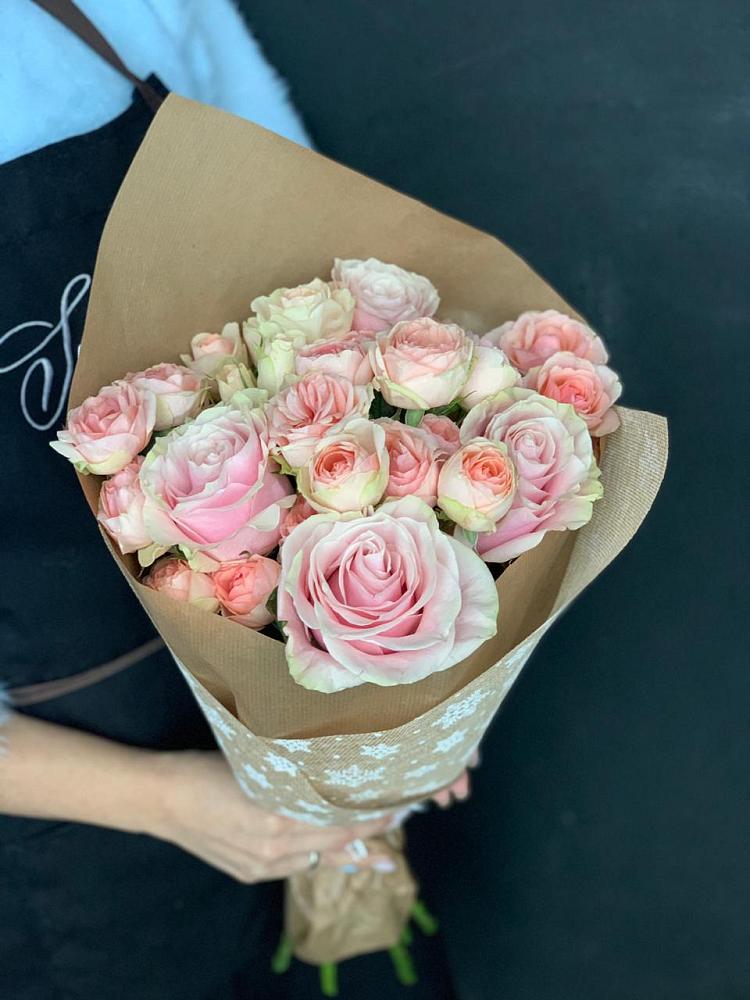 Букет цветов из: Хризантемы и Розы в Суханово