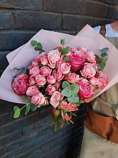 Букет цветов из:  Розы в Суханово