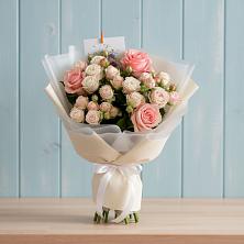 Букет цветов из:  Розы в Суханово